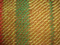 交織物 經(jīng)緯編布的定義、特點(diǎn)與市場(chǎng)銷(xiāo)售解析